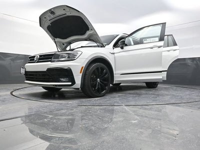 2021 Volkswagen Tiguan 2.0T SE R-Line Black