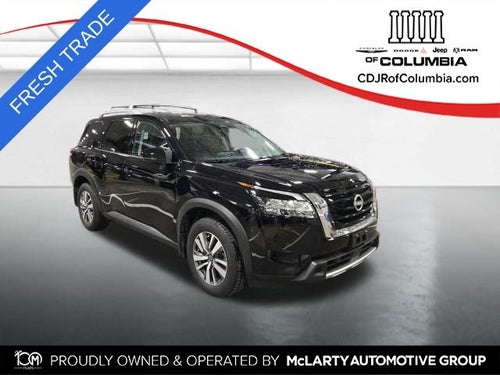 2024 Nissan Pathfinder SL