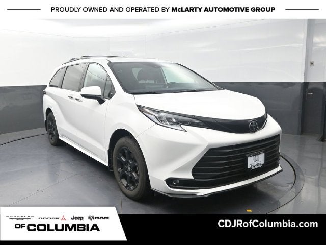 2026 Toyota Sienna Woodland Edition