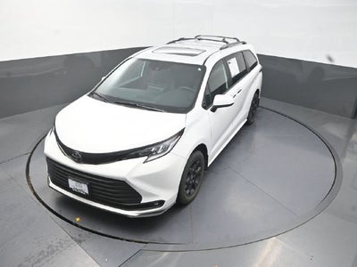 2026 Toyota Sienna Woodland Edition