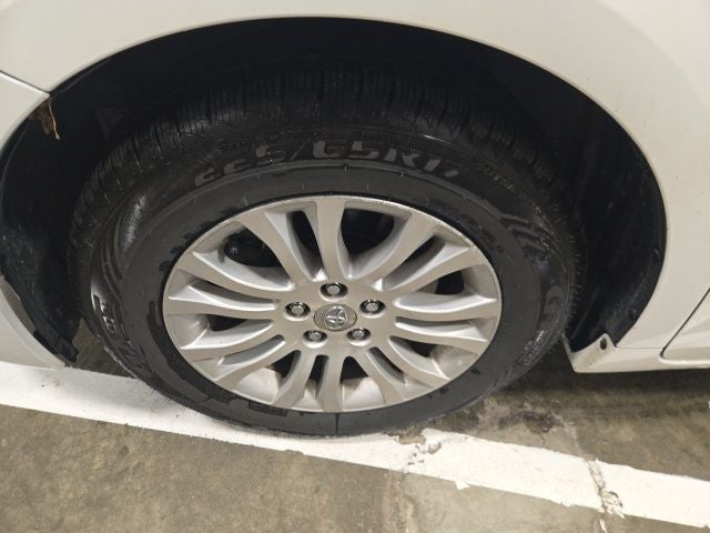 2011 Toyota Sienna XLE