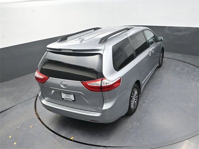 2018 Toyota Sienna XLE 7 Passenger