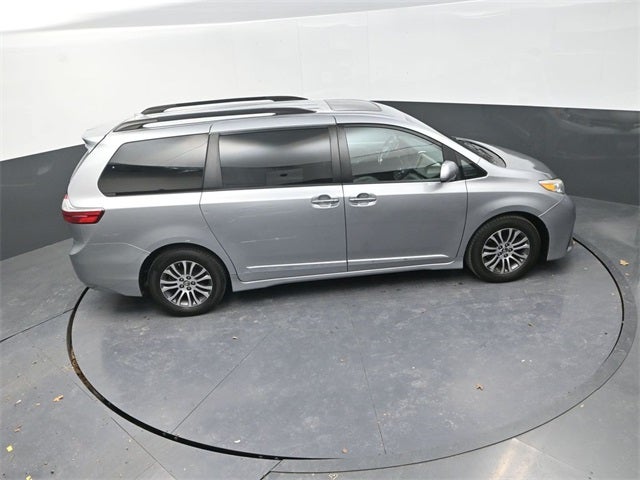 2018 Toyota Sienna XLE 7 Passenger