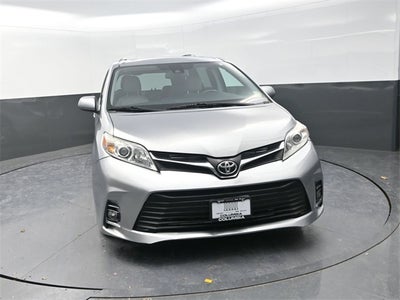 2018 Toyota Sienna XLE 7 Passenger