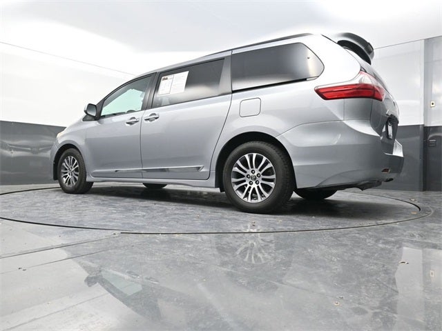 2018 Toyota Sienna XLE 7 Passenger