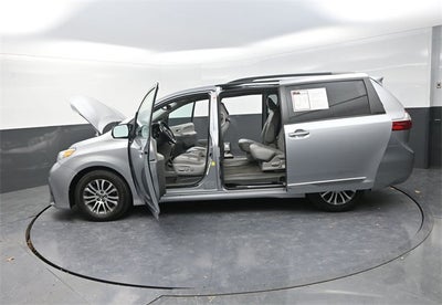 2018 Toyota Sienna XLE 7 Passenger
