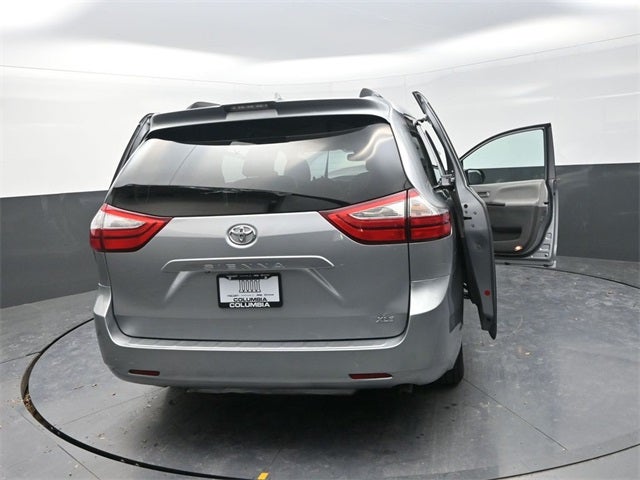 2018 Toyota Sienna XLE 7 Passenger