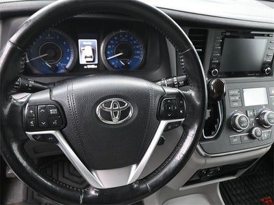2018 Toyota Sienna XLE 7 Passenger