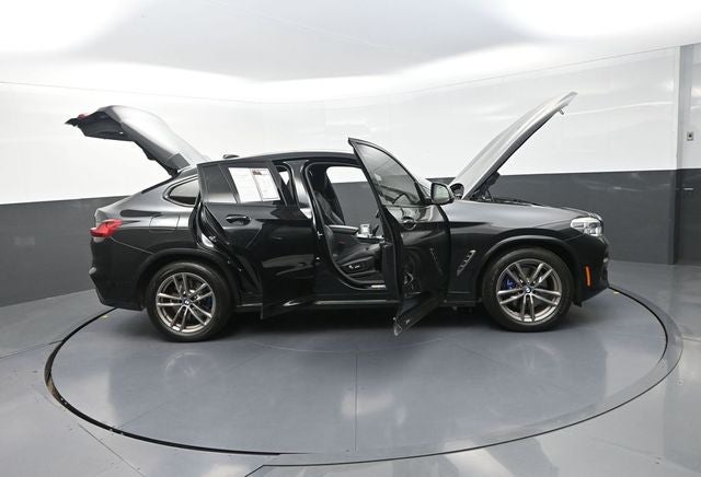 2021 BMW X4 M40i