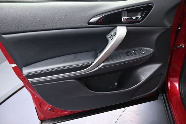 2024 Mitsubishi Eclipse Cross Base