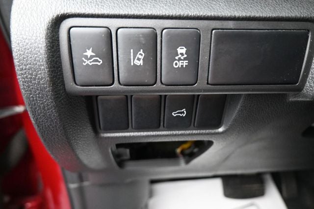 2024 Mitsubishi Eclipse Cross Base