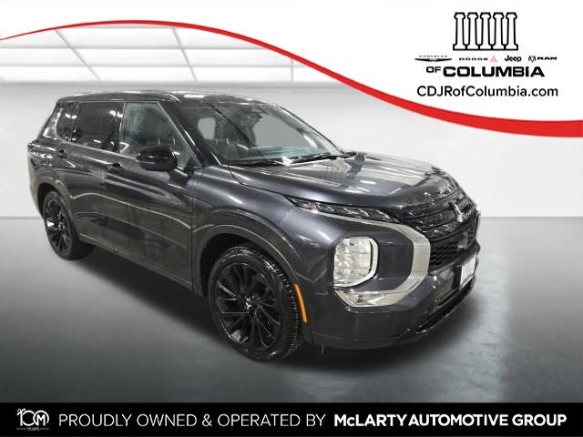 2024 Mitsubishi Outlander Base