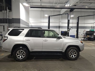 2024 Toyota 4Runner TRD Off-Road