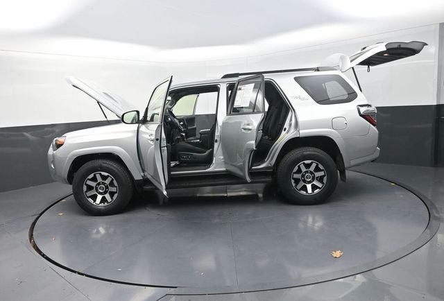 2024 Toyota 4Runner TRD Off-Road