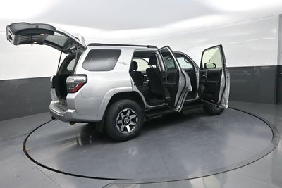 2024 Toyota 4Runner TRD Off-Road
