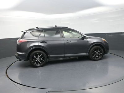 2016 Toyota RAV4 SE