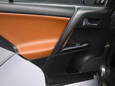2016 Toyota RAV4 SE