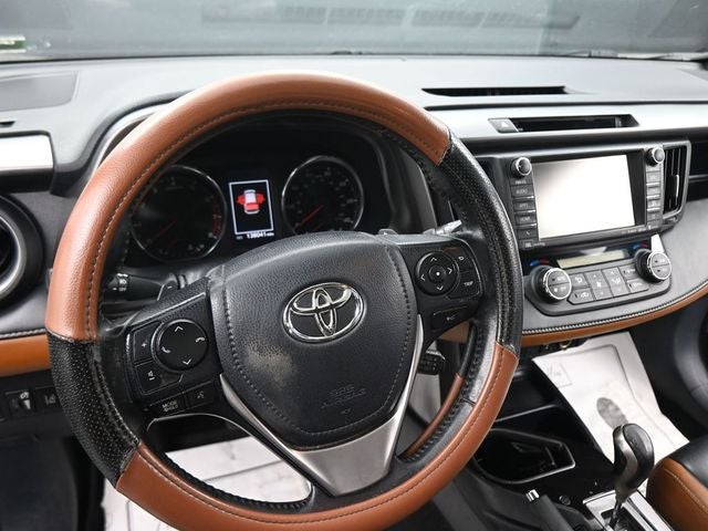 2016 Toyota RAV4 SE
