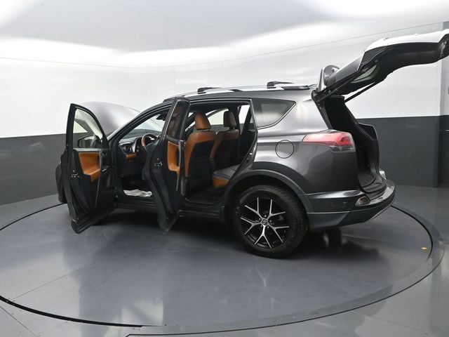 2016 Toyota RAV4 SE