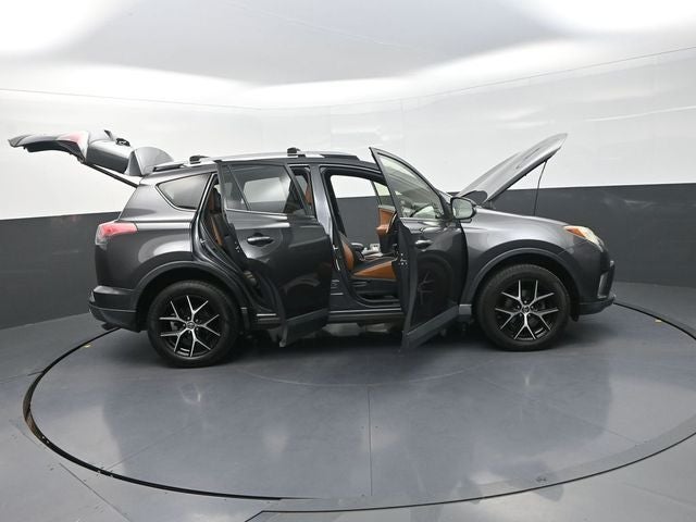 2016 Toyota RAV4 SE