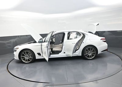 2025 Genesis G70 2.5T