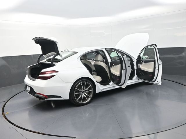 2025 Genesis G70 2.5T