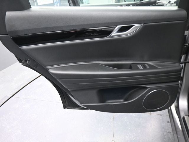 2023 Genesis G80 2.5T