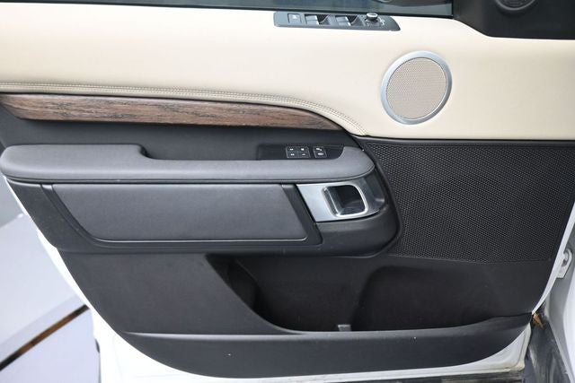 2017 Land Rover Discovery HSE