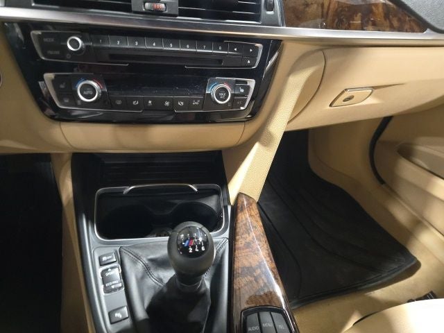 2016 BMW 3 Series 328i