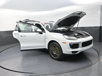 2017 Porsche Cayenne E-Hybrid S