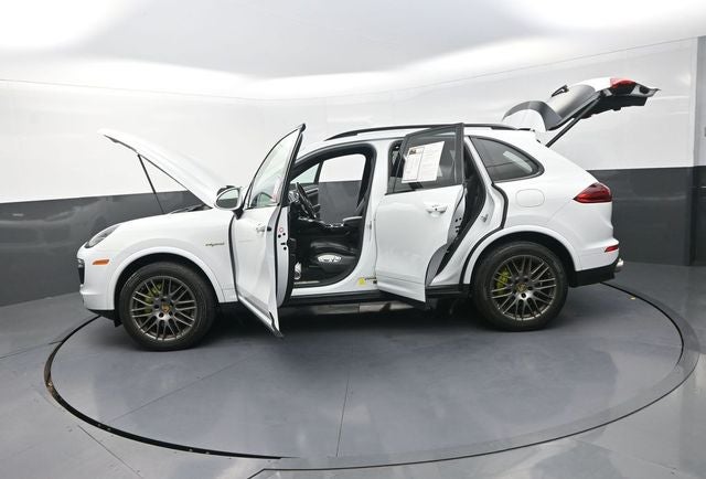 2017 Porsche Cayenne E-Hybrid S