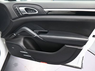 2017 Porsche Cayenne E-Hybrid S