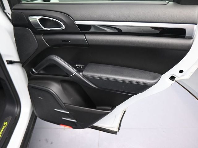 2017 Porsche Cayenne E-Hybrid S