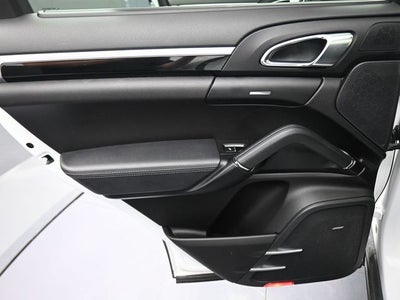 2017 Porsche Cayenne E-Hybrid S