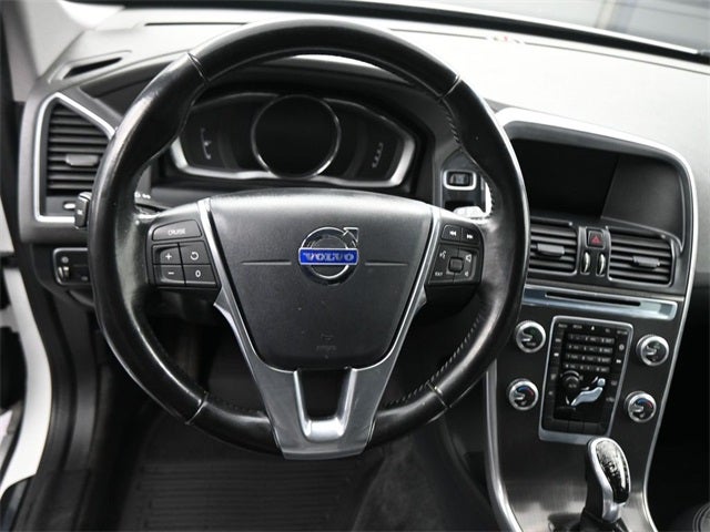 2016 Volvo XC60 T5 Premier