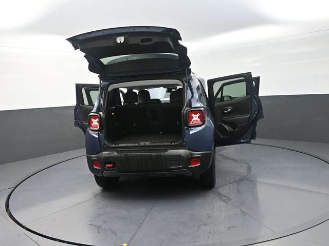 2022 Jeep Renegade Trailhawk